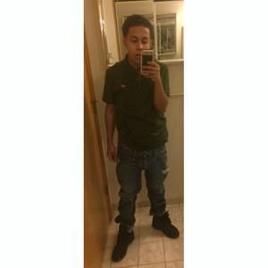 Meet your Posher, Moises